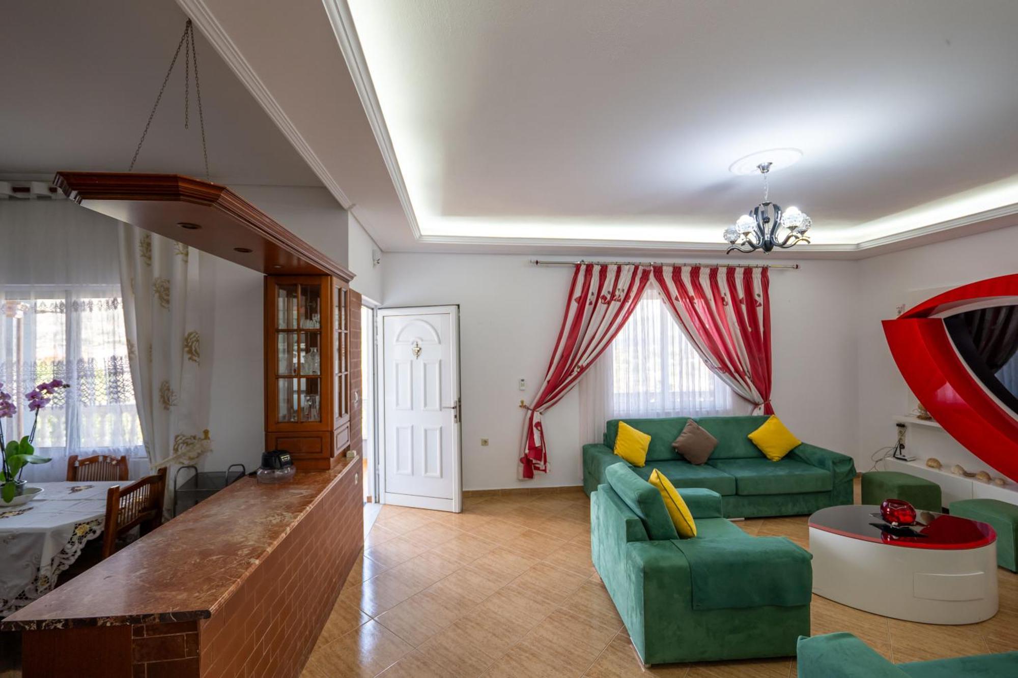 Duraj Apartment ساراندا المظهر الخارجي الصورة
