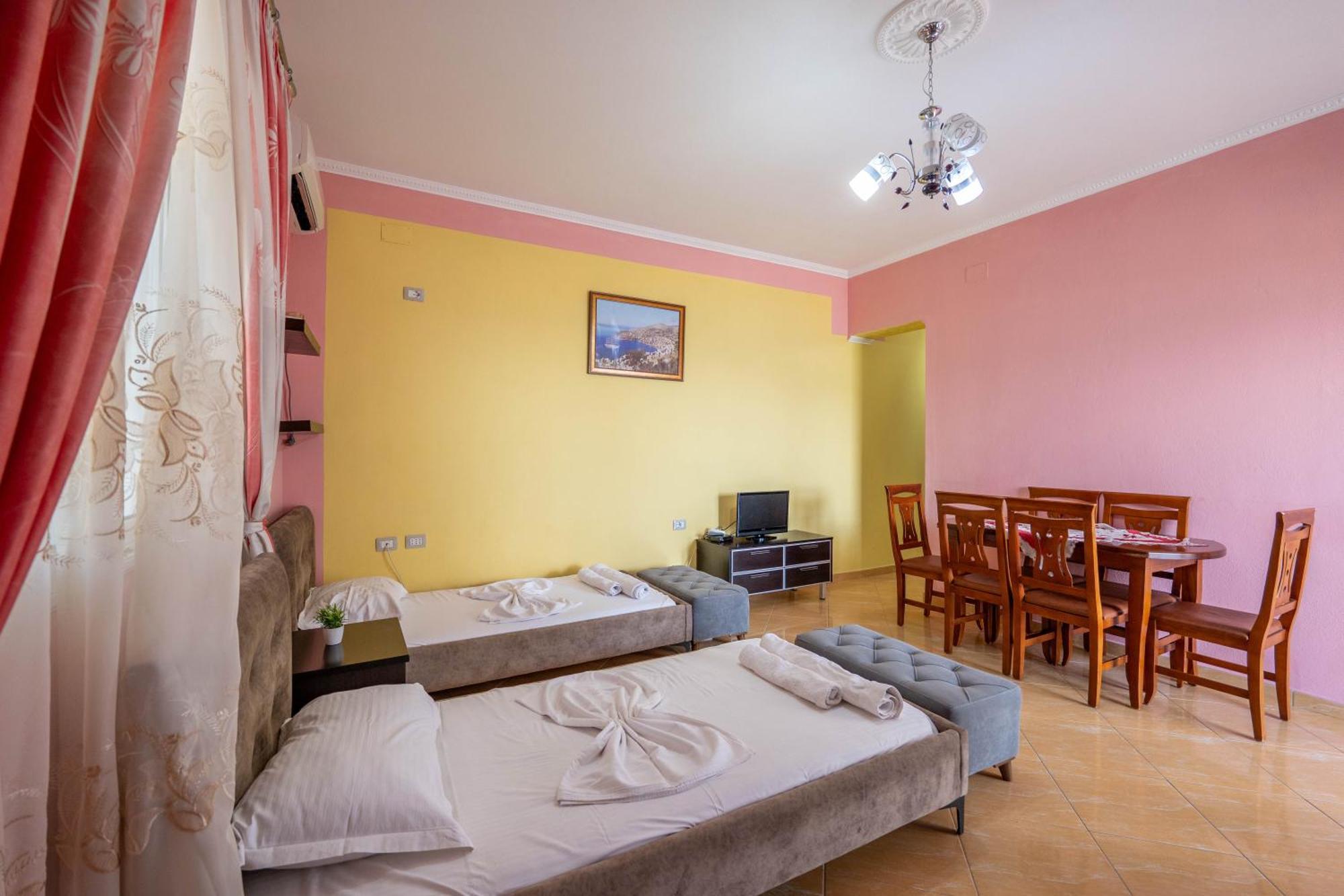 Duraj Apartment ساراندا المظهر الخارجي الصورة