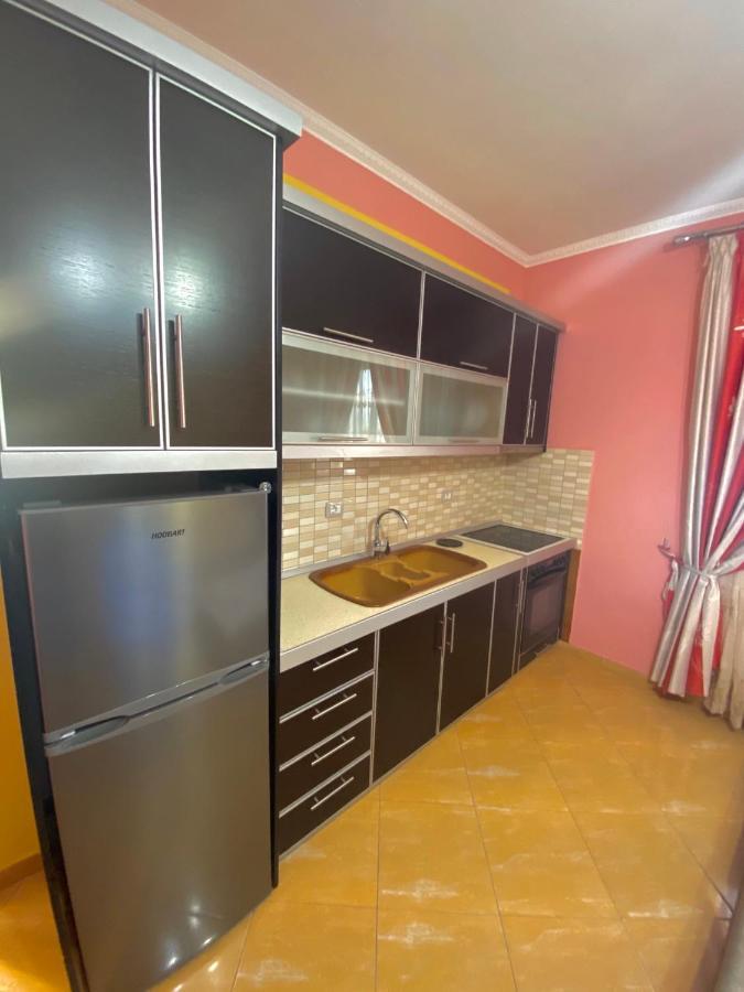 Duraj Apartment ساراندا المظهر الخارجي الصورة